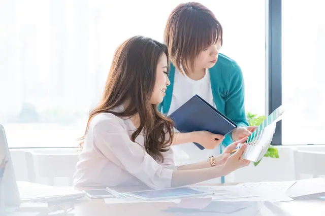 インテリアコーディネーター