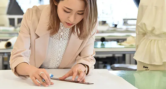 ファッションデザイナー